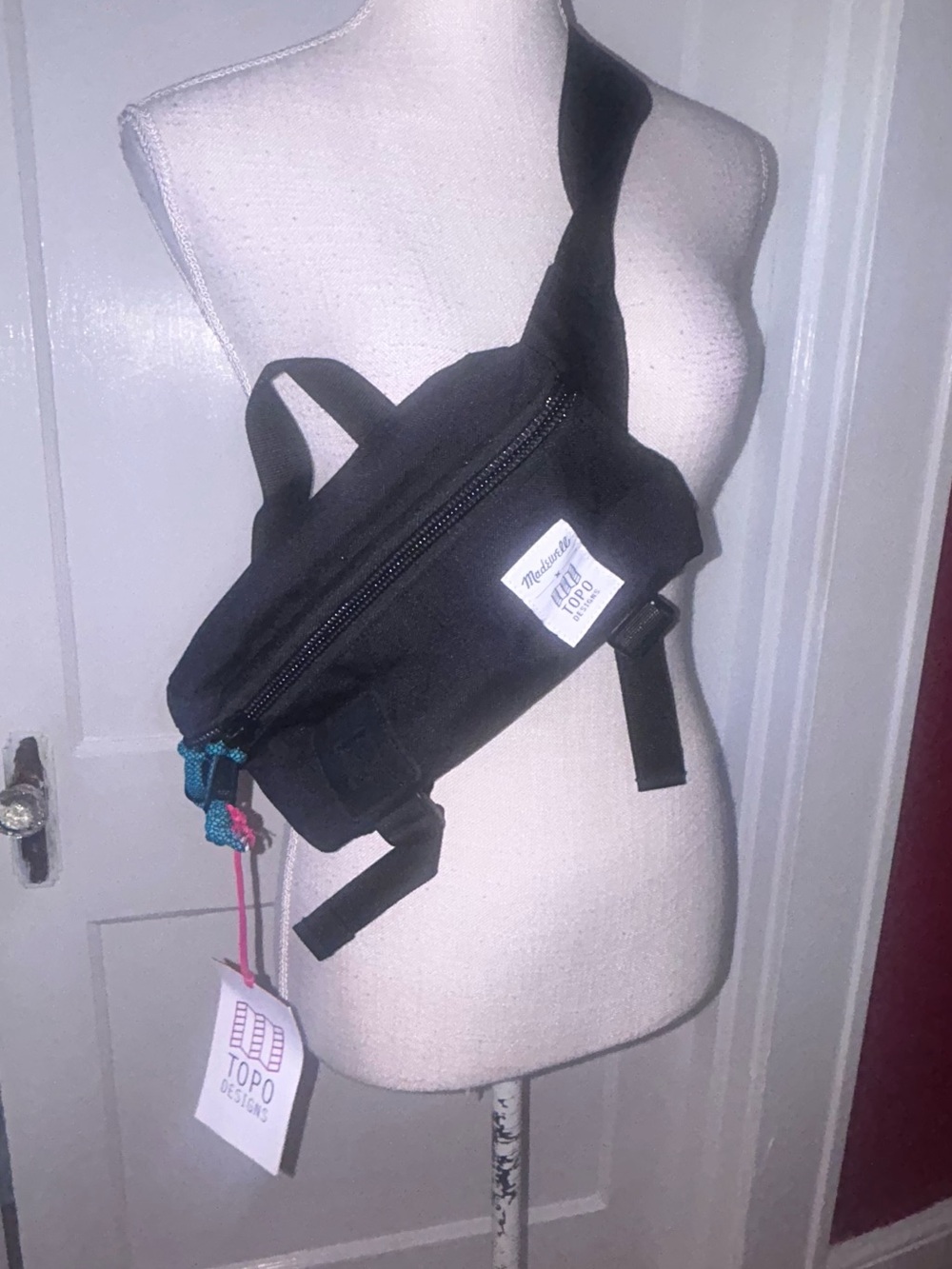 Topo Designs Madewell  Black Waist Pack with Teal & Pink Pulls NWT